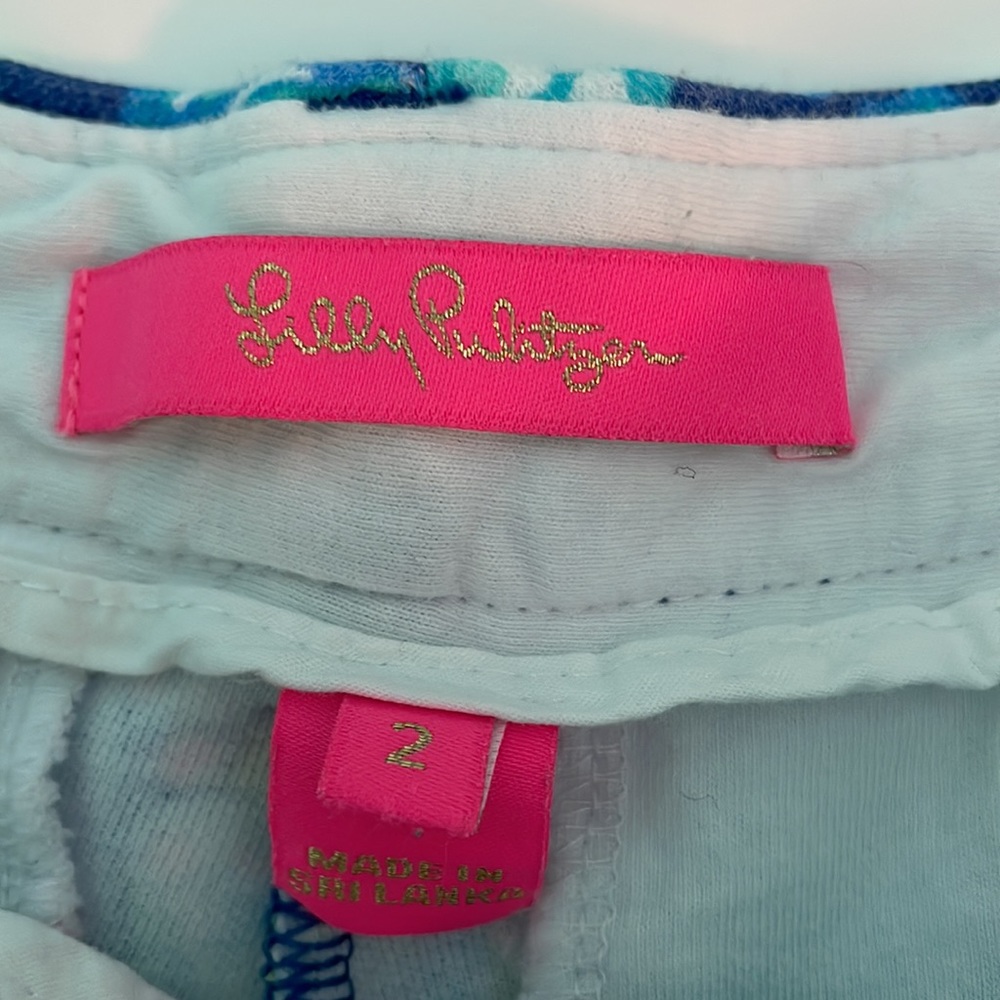 Lilly Pulitzer shorts - Picture 4 of 4
